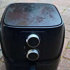 Black 1500W Air Fryer Dual Dial Timer & Temp Control with Basket, 200°C