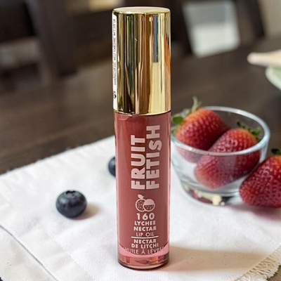 #ad Milani Fruit Fetish Lip Oil 160 Lychee Nectar 0.14oz Sheer Mauve Pink Tint $5.99