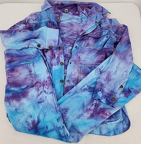 Women's Ice Tie Dye Outfit 3 pieces Medium Shirt and Jacket, DKNY Jeans Size 4 - Picture 2 of 24