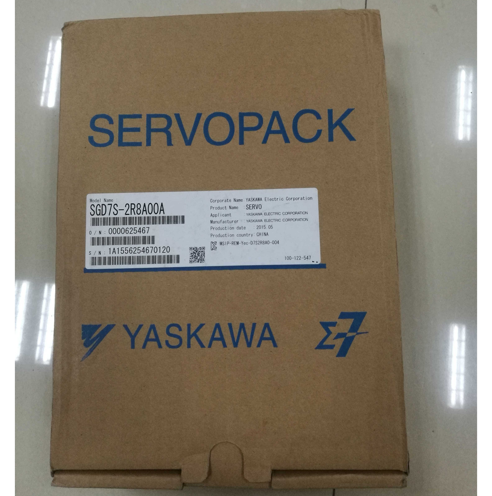 1PC YASKAWA SGD7S2R8A00A Servo Drive SGD7S2R8A00A NEW Expedited