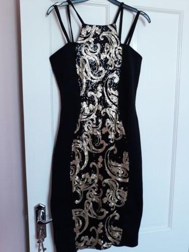 green emerald velvet dress Boohoo Black & Gold Sequin Dress, Size 12, small fitting – Wild Wardrobe  Limited main image 1