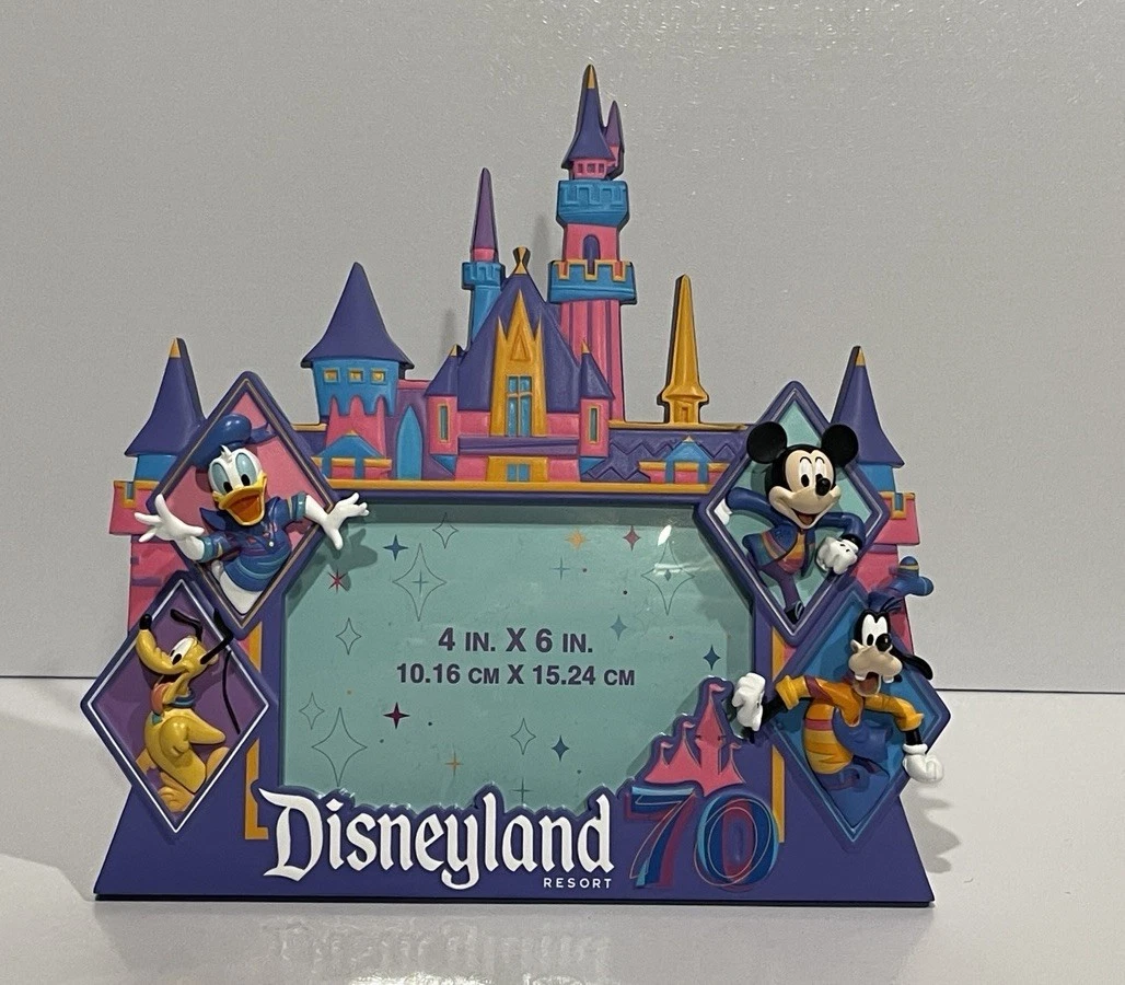 ロ*ン様 DISNEYLAND HOTEL オリジナルフォトフレーム 新品未使用 Disneyland Resort Exclusive Sculpted Sleeping Beauty Castle Resin