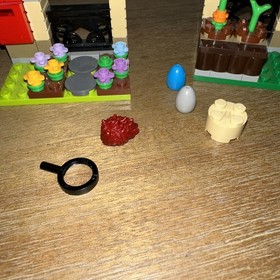 LEGO SEASONAL Easter Egg Hunt (40237) Not Complete Eggs