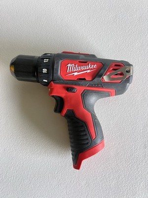 Milwaukee M12 Cordless  2407-20 M12 Cordless 3/8'' Drill/Driver TOOL ONLY