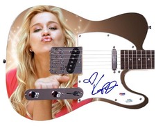 Kellie Pickler Signed Custom 1/1 Graphics Photo Guitar ACOA