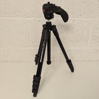 Manfrotto MKC3 H01 Compact Tripod with Adjustable Legs Foldable Quick Release