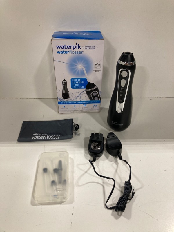Waterpik WF-03 Cordless Freedom Water Flosser - black (Read description)