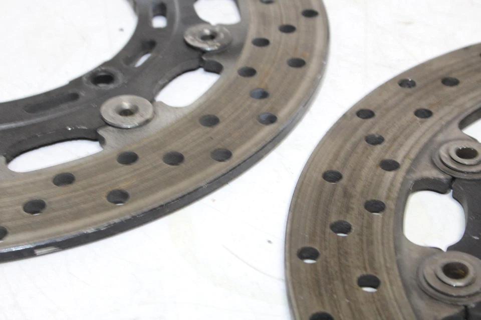 Yamaha YZF R6 2002 rotores de freno delanteros izquierdo derecho discos OEM Foto 4 de 4