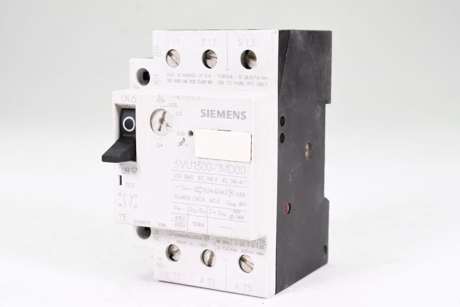 SIEMENS 3VU1300-1MD00, Circuit breaker