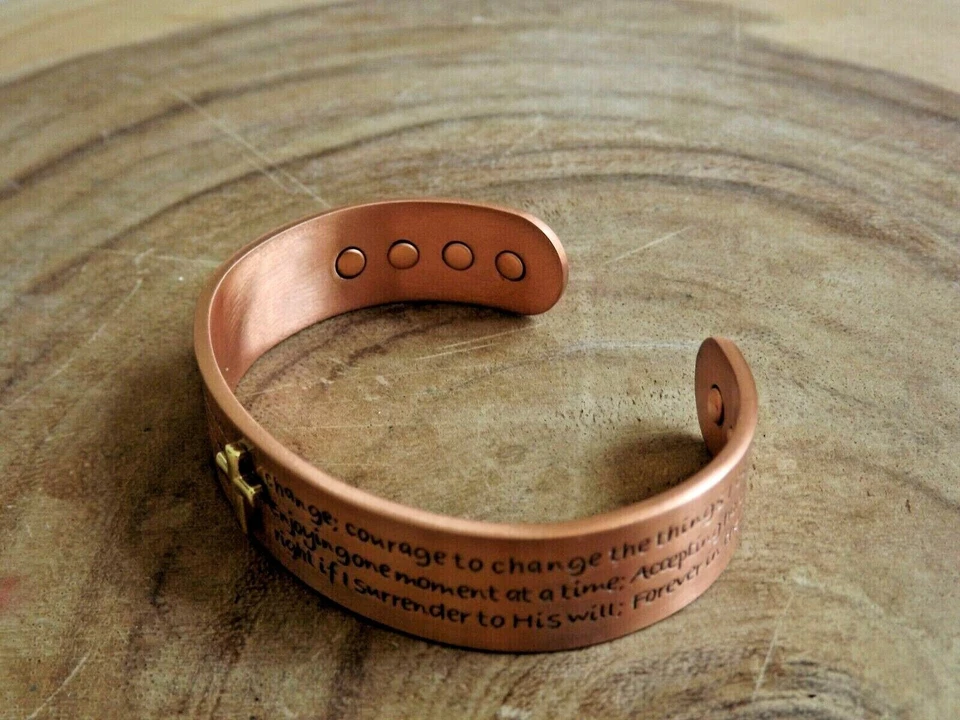 Brazalete magnético de cobre puro de oraciones cruzadas para terapia del dolor de artritis brazalete energético Foto 4 de 4