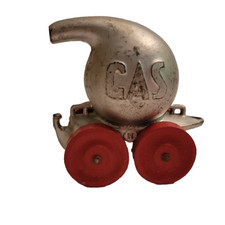 MV104 Manoil Vehicle Gas Chemical Tanker Toy Soldier Vintage Dimestore MV-104