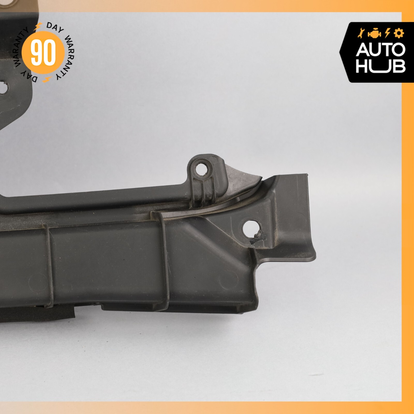 17-20 Maserati Levante M161 3.0L Engine Bay Cover Panel Right Side OEM 73k