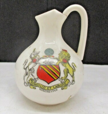 #ad Vintage W.H. Goss Replica Oxford Ewer Pitcher Manchester Crest $9.80