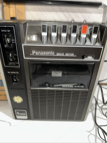 Vintage Panasonic 3-Head Portable Cassette Tape Recorder RQ-324S W/ Original Box - Picture 2 of 17