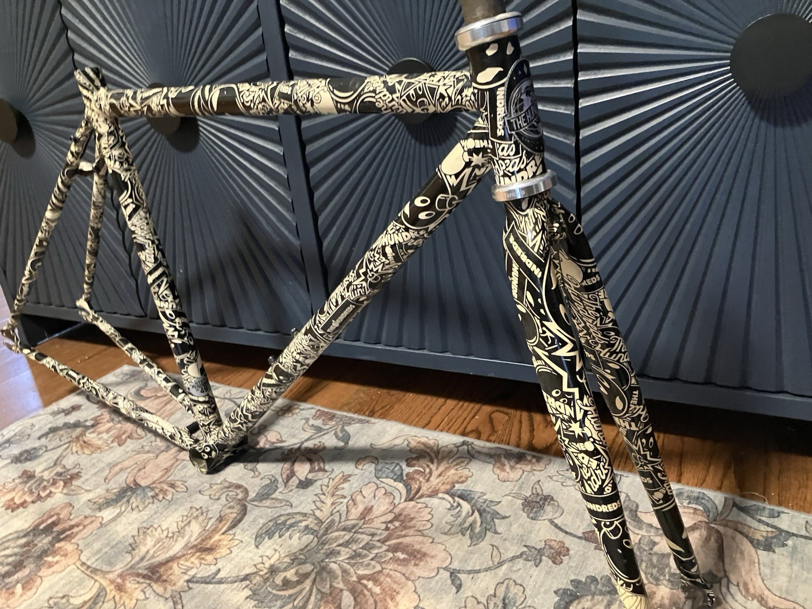 Co. The Hundreds Bicycle Frame 49 Cm Black Beige