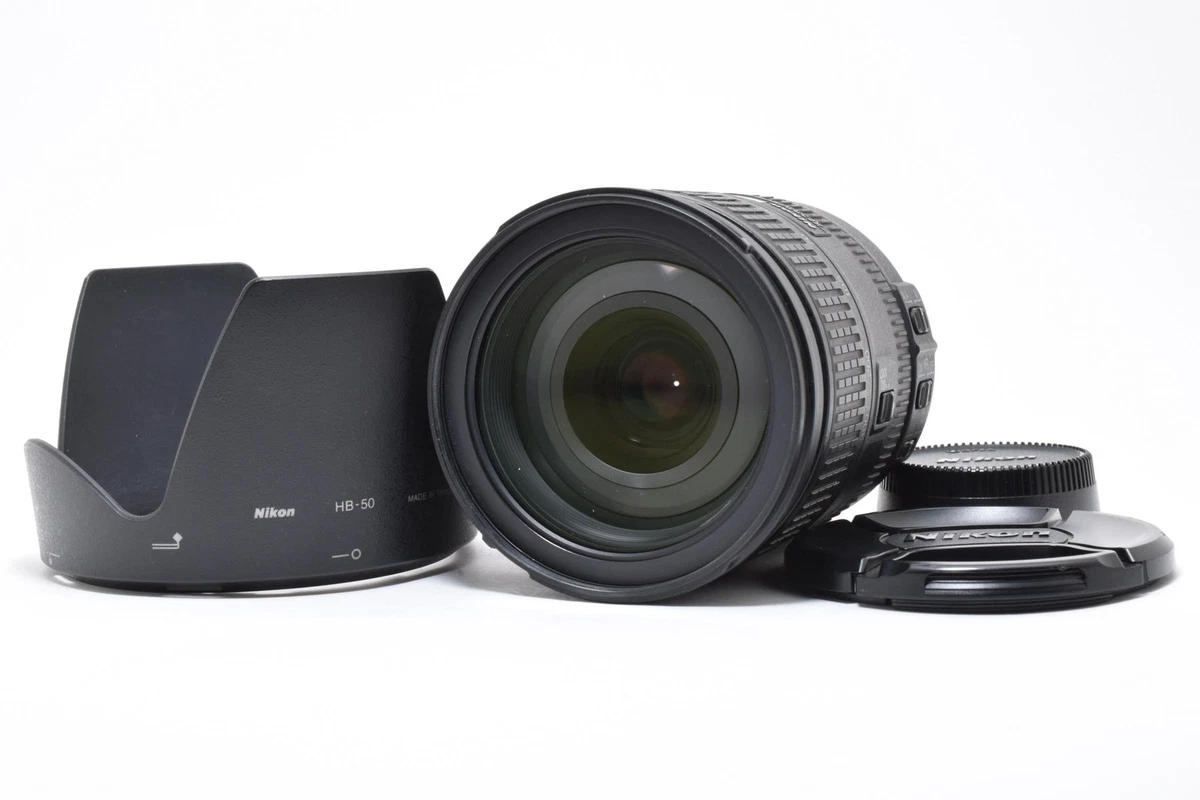 Obiettivi Nikon F Lunghezza focale 28-300 mm per fotografia e 