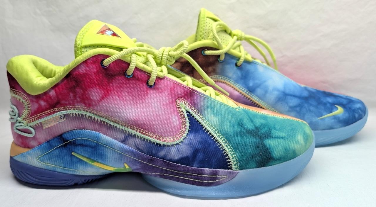 Men's Nike LeBron James 22 What the Monopoly - Tie-Dye - Size 12 - New