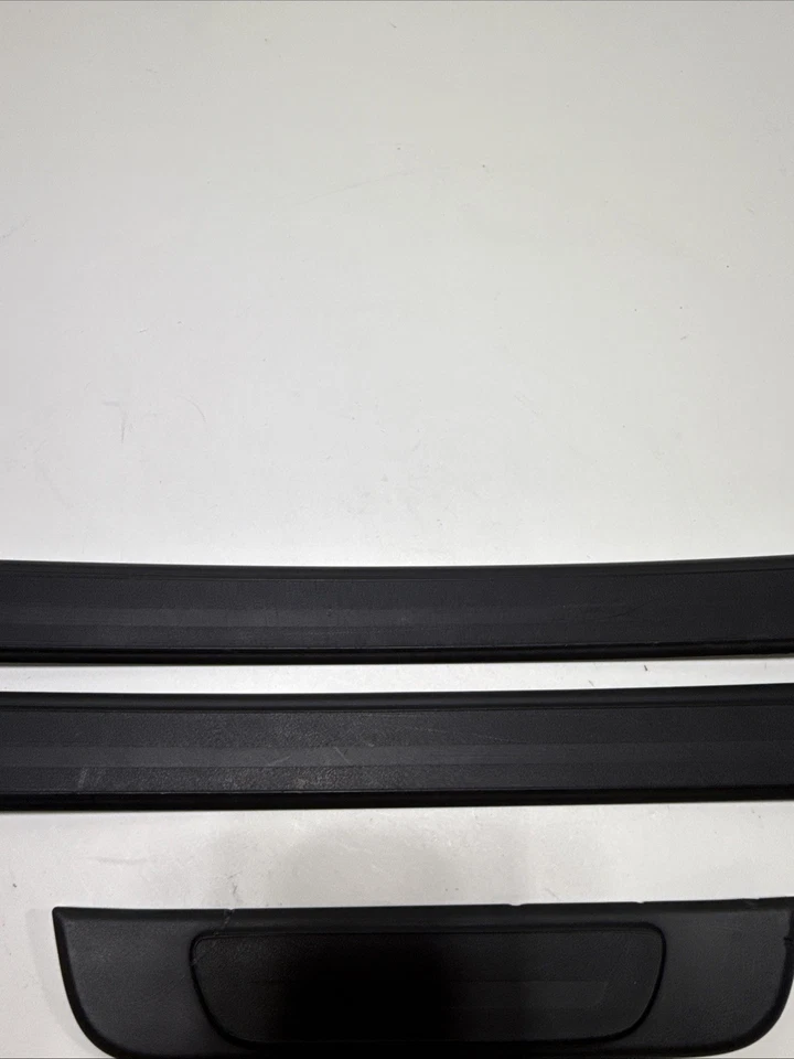 2015 AUDI A3 S3 8V ПЕРЕДНЯЯ ЗАДНЯЯ ДВЕРЬ ПОРОГ ПОТЕРТОСТИ ПЛАСТИНА ДЖЕМ ОТДЕЛКА ПАНЕЛЬ КОМПЛЕКТ OEM - Изображение 4 из 4