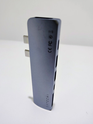 Satechi USB Type-C Pro Space Gray Hub Adaptor