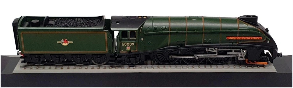 Corgi 1/120 Scale ST97507 - BR 4-6-2 A4 Class Union Of South Africa 60009 - Image 3 of 4