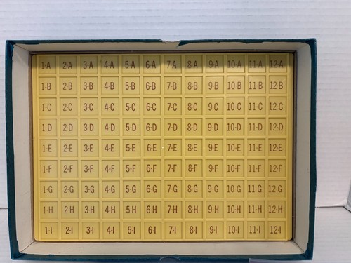 Vintage Acquire Board Game 1968 Rare Missing One Hotel Card - Picture 3 of 6