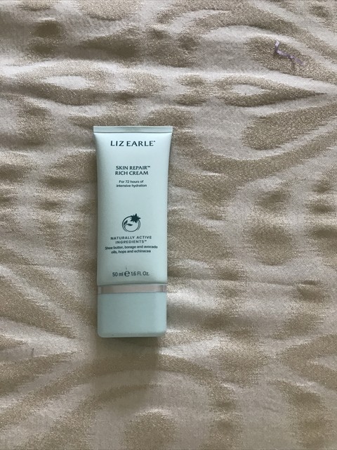 liz earle moisturiser