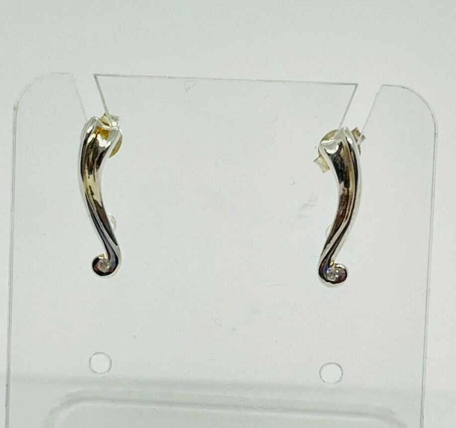 Gorgeous Kit Heath White Stone Artistic Stud Earrings 925 Solid Silver 17130