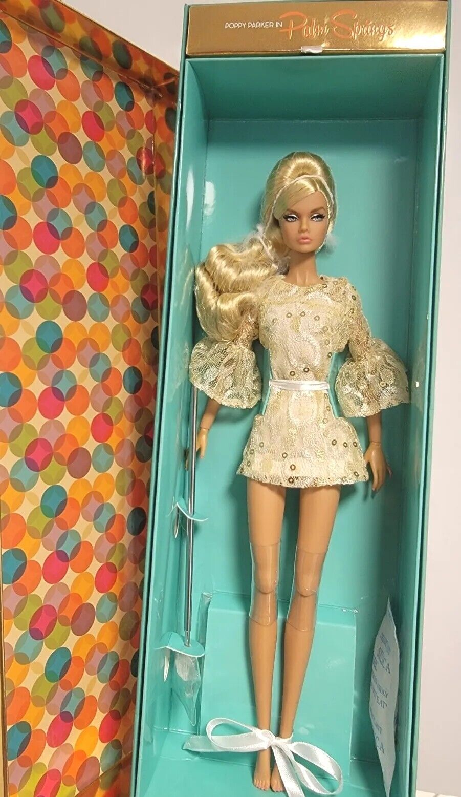 Golden Glow Poppy Parker Doll 2022 Palm Springs Integrity Toys NRFB