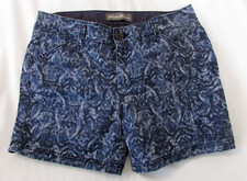 Ladies "Eddie Bauer" Size 8 W32xL5 Multi Blue, Mid Rise, Cargo, Shorts