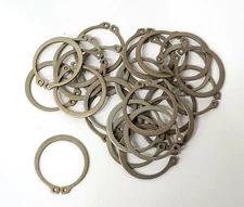 Lot Of 25 NEW Truarc 5100-125 Retaining Rings for 1-1/4" Shaft Steel 1.156" FRE