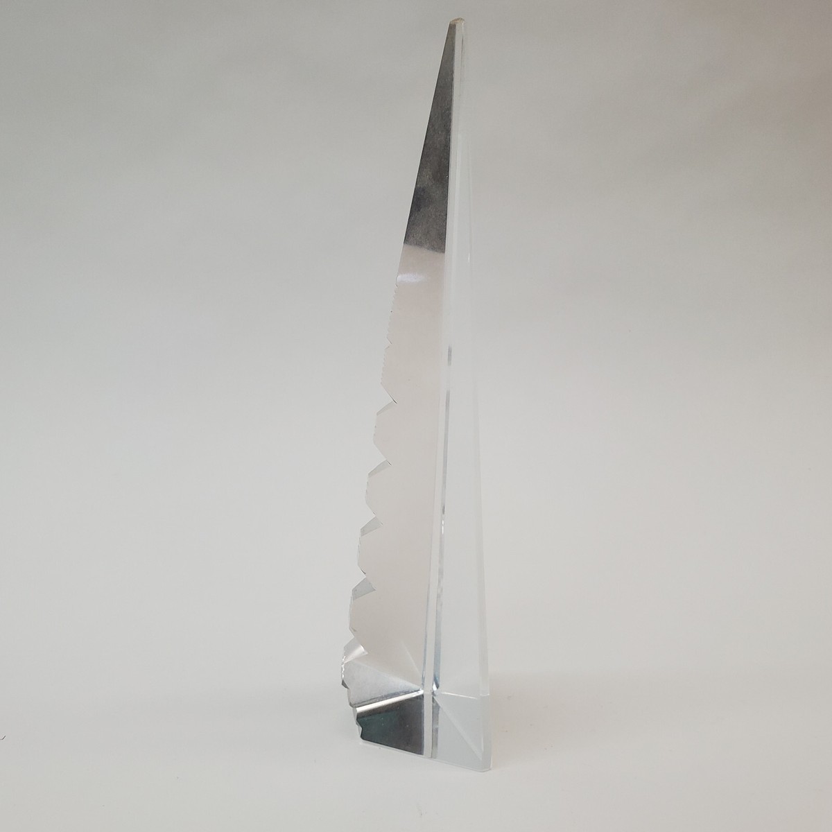 HOYA Art Glass Reverse Cut Lead Crystal Obelisk Large Pagoda Spire