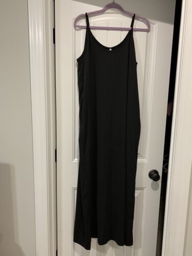 OFEEFAN Maxi Dress Women’s Size 2XL Black Spaghetti Strap with Pockets NWT