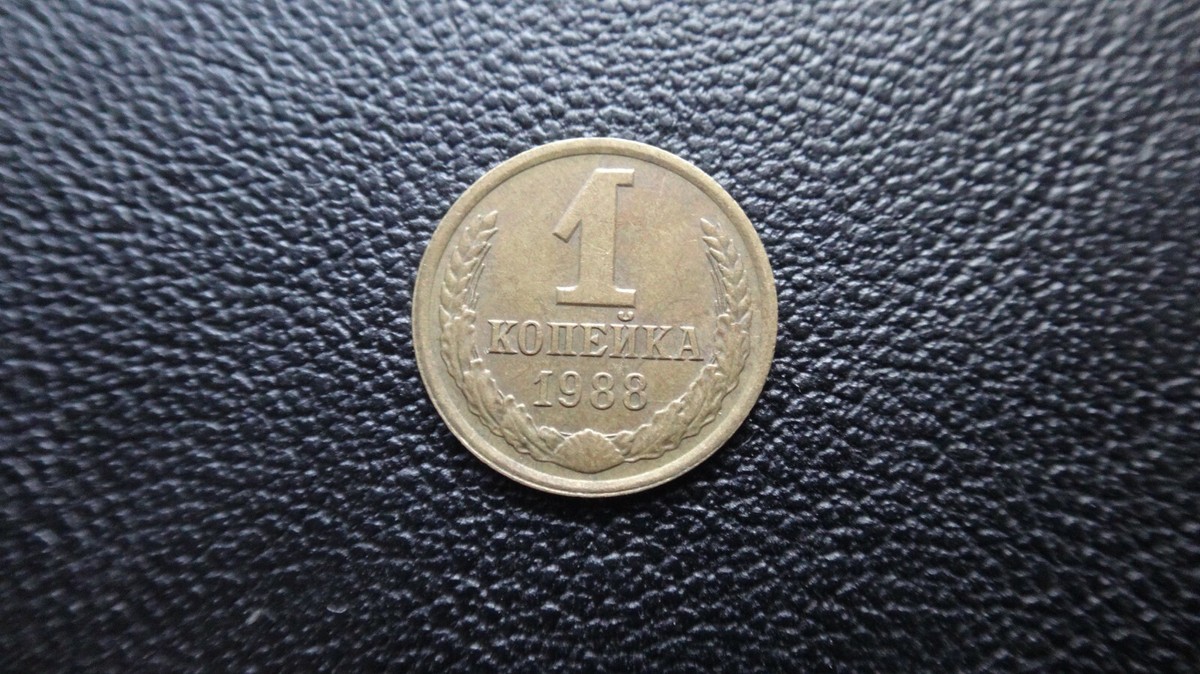 zenit-C USSR Soviet Unionロシア旧ソ連製 ZENIT-S 初期のソ連製一眼レフって？ミラーをヒモで引っ張る驚愕