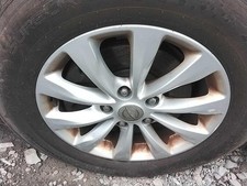 Used Wheel Fits 2019 Chrysler Pacifica Road Wheel Aluminum 17x7 10 Spoke Wturb Used Wheel Fits 2019 Chrysler Pacifica Road Wheel Aluminum 17x7 10 Spoke Wturb