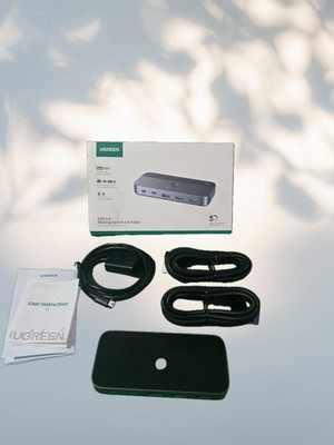 UGREEN USB 3.0 Sharing Switch 2 In 4 Out 