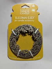 Illuma-Lid Yankee Candle Jar Topper w/ Leaves & Berries Gold Tone