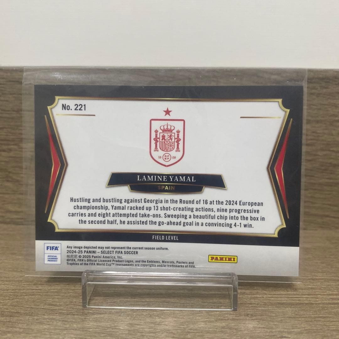 2024-25 Panini Select Fifa - Field Level Lamine Yamal #221 for