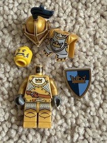 LEGO Castle Drawbridge Defense 7079 Incomplete W BOX Manual Gold Knight Cas415