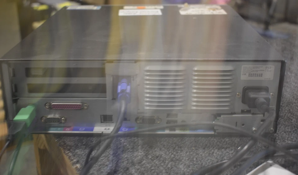 EVO PC / WINDOWS 2000 PRO, INTEL PENTIUM 4 CPU, 1.5GHZ,392,624 KB RAM / COMPAQ - Image 2 of 3