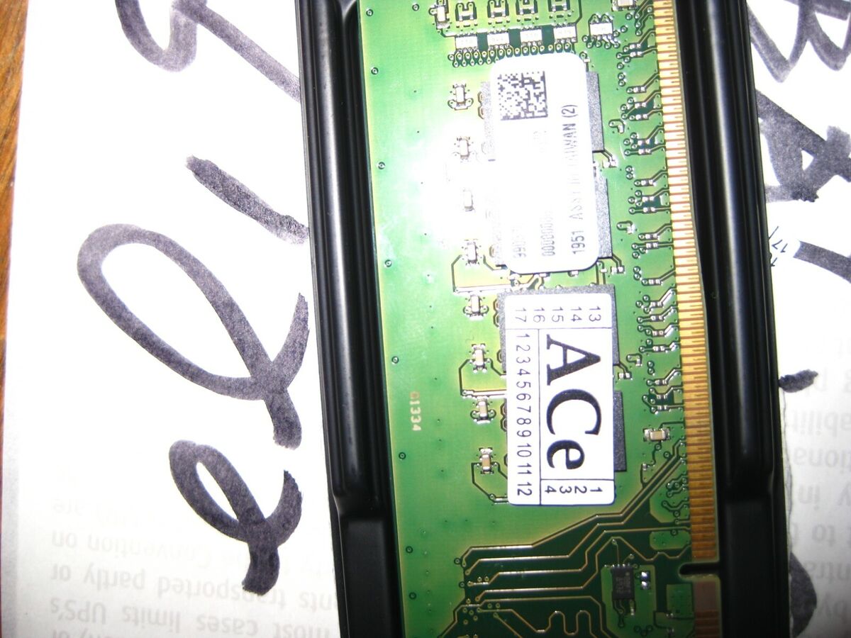 Kingston 16GB HP32D4U8D8HC-16X HP P/N L75927 Fury Black DDR4 Kingston 16GB HP32D4U8D8HC-16X HP P/N L75927 Fury Black DDR4