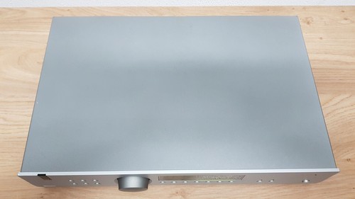 Arcam FMJ T32 Silver High-End Audiophile AM/FM R.D.S Tuner + Remote - Afbeelding 17 van 22