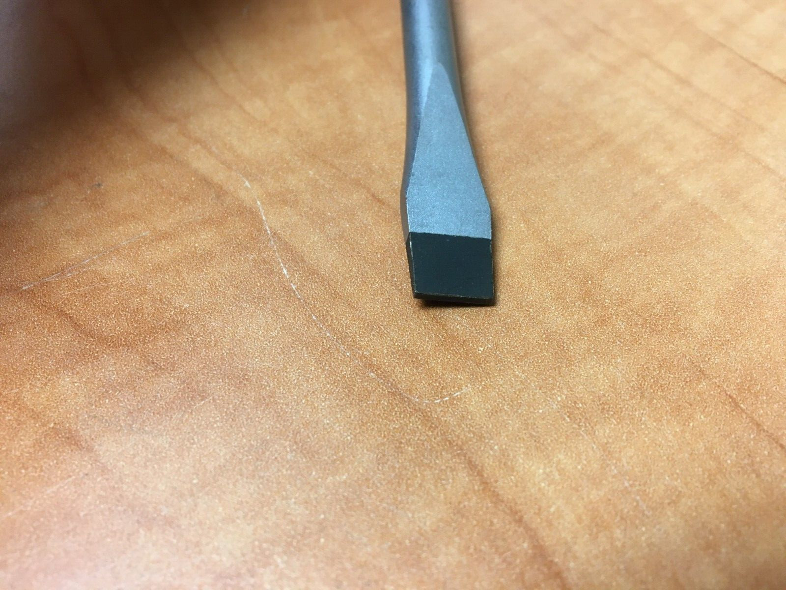 Matco Tools SPO/G/R128CA Germany 8x3/8 Flat Slotted Screwdriver Red