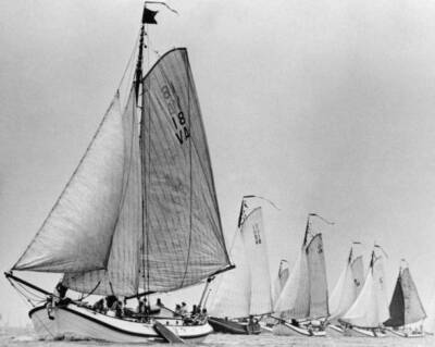 General view sailing race foreground boat princely couple Neth- 1968 Old Photo