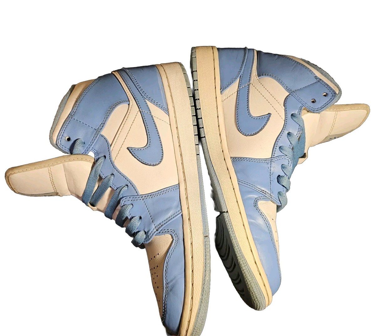 Nike Air Jordan 1 Mid UNC Blue 2012 (554724-106) US Mens 9 Retro Straight Laced Nike Air Jordan 1 Mid UNC Blue 2012 (554724-106) US Mens 9  main image 2