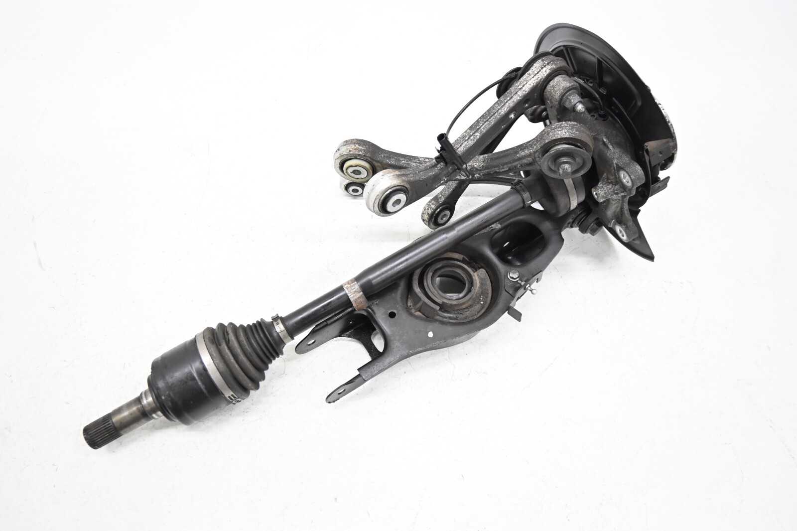 ⭐ 14-21 Maserati Quattr Ghibli Rear Right Spindle Knuckle Hub Output Axle Oem