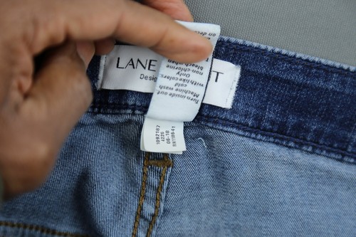 Women's Lane Bryant Mid Rise Essential Stretch Girlfriend Size 22 (Msr 43x25) - Imagen 6 de 9
