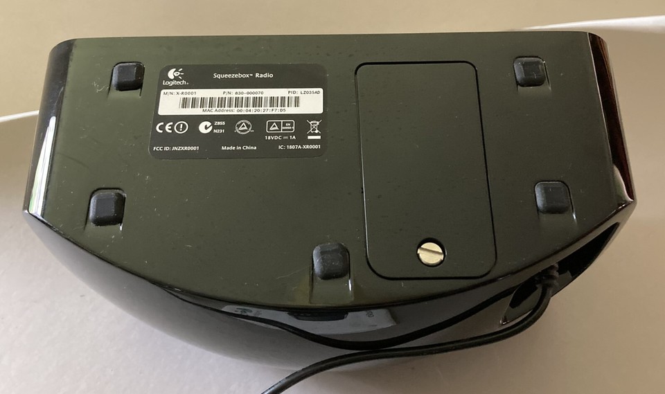 Logitech Squeezebox Radio XR0001 One Owner Not Working for Parts or Repair eBay