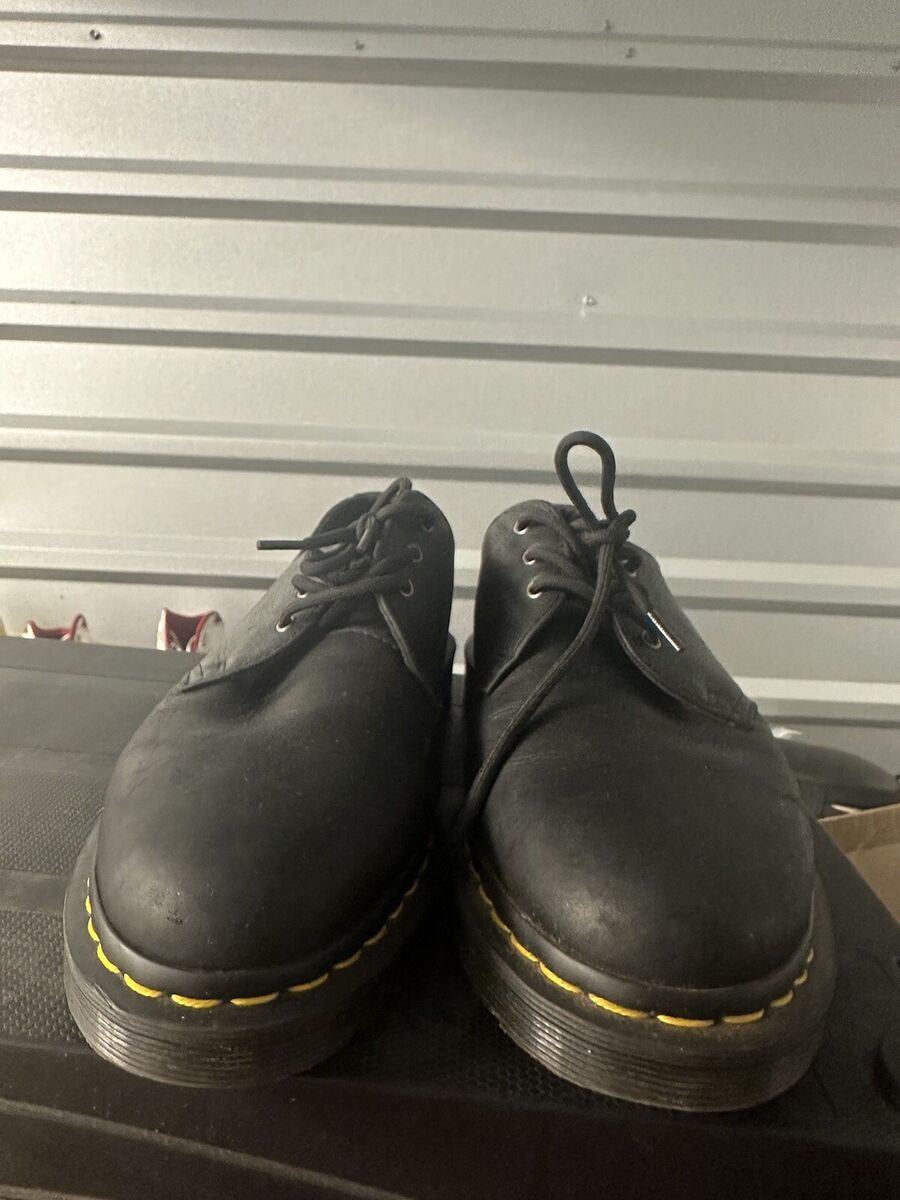 Dr. Martens Men's Black Smooth Leather 3 Eye Lace Up Oxford Dr. Martens Men's Black Smooth Leather 3 Eye Lace Up Oxford