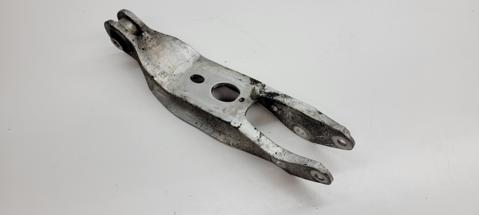 LAMBORGHINI URUS REWR LEFT RIGHT LOWER WISHBONE CONTROL ARM OEM 4M0505311J