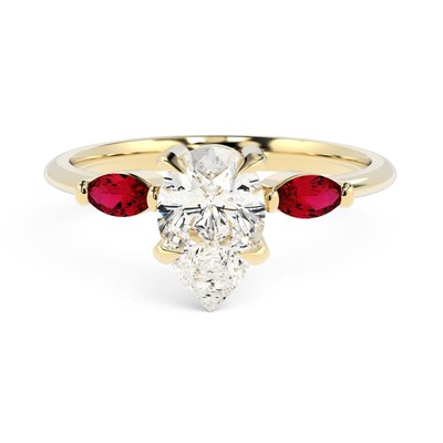 Birnenlabor angebauter Diamant und Marquise natürlicher Rubin drei Stein Ring 18 Karat Gold